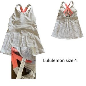Lululemon size 4